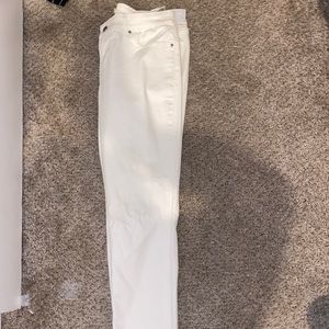 Levi’s 711 Skinny Jeans